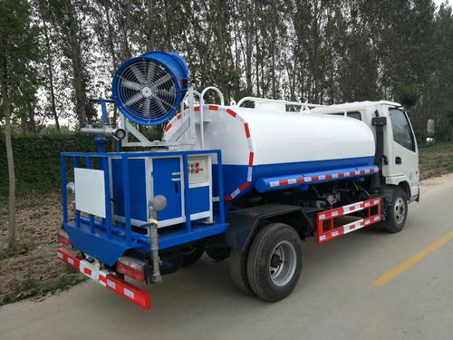 低價處理霧炮灑水車，專業(yè)工地抑塵解決方案